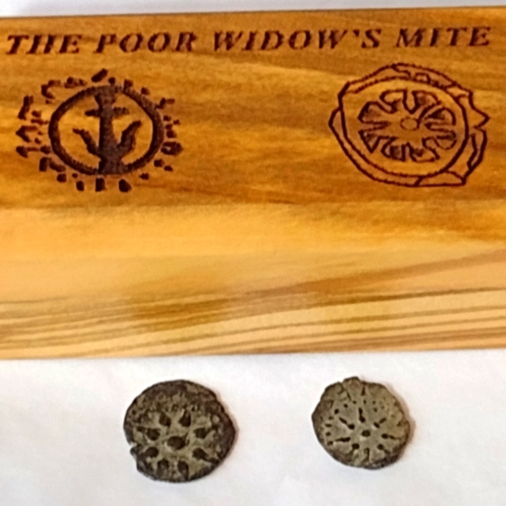 2 "Poor Widow's Mites" in Jerusalem Olive Wood Box